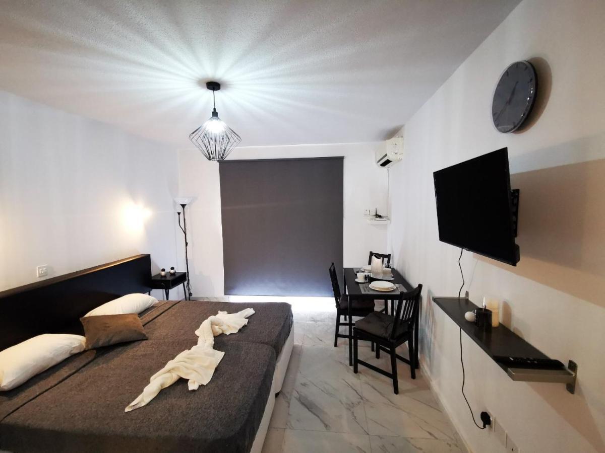Eleana Apartments アヤナパ エクステリア 写真
