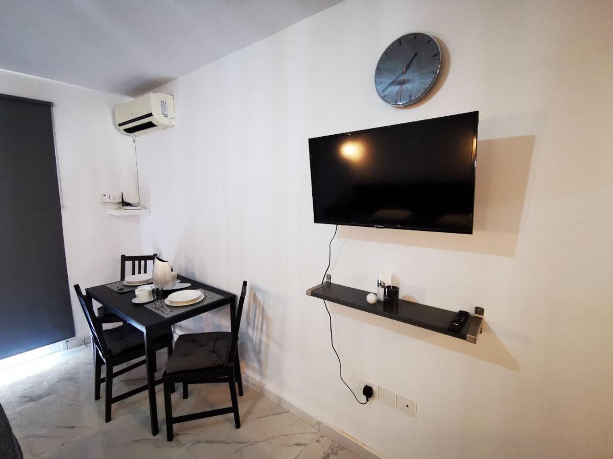 Eleana Apartments アヤナパ エクステリア 写真